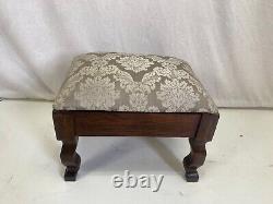 1910s Arts and Crafts Oak Footstool