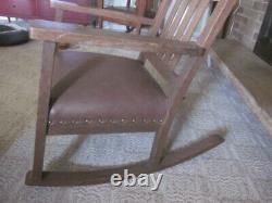 ANTIQUE OAK MISSION ROCKING CHAIR EARLY 1900s ARTS & CRAFTS MOVEMENT