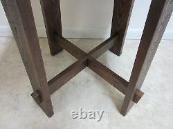 Amish Made Oak Mission Style Lamp End Table Pedestal