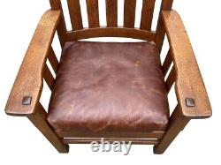 Antique Arts & Crafts / Mission Oak Armchair With Leather Seat