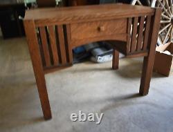 Antique Arts & Crafts Mission Style Oak Kneehole Desk