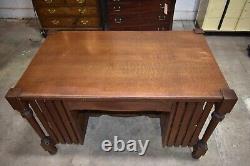 Antique Arts & Crafts Style Mission Style Oak Desk