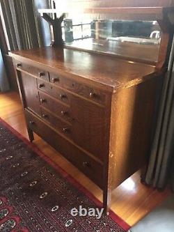 Antique Arts and Crafts Mission Style Tiger Oak Sideboard/Buffet