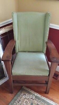 Antique Early 20th Century Mission Style Arts & Crafts Movement Oak Arm Chair