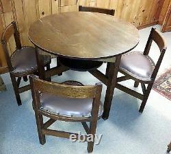 Antique Mission Arts & Crafts Oak 38 Round Table With 4 Fitted Triangle Chairs