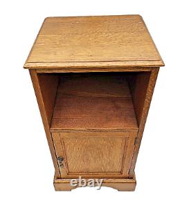 Antique Mission / Arts & Crafts Solid Tiger Oak Nightstand / Bedside Table 1920s