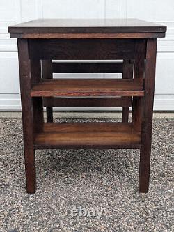 Antique Mission Arts & Crafts Tiger Oak Library or Student Desk, Bookshelf Sides