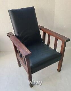 Antique Mission Oak Arts and Crafts CHILDS Morris Chair Bears Dolls Display Rack