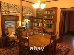 Antique Oak Mission Style Room Table with6 Chairs and 2 Leaves