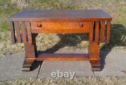 Antique Quarter Sawn Oak Mission Style Double Pedestal Library Desk Table