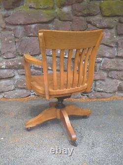 Antique Taylor Chair Co. Mission Oak Banker Lawyer Library Swivel Arm Chair