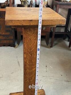 Antique Tiger Oak Pedestal Table Craftsman Antique Arts & Crafts 29.5 Tall