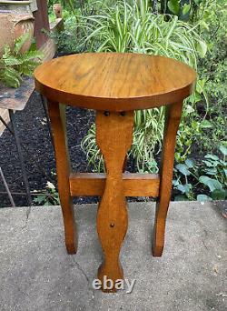 Antique Vintage Arts & Crafts Oak Plant Stand Wood Jardiniere Side Table 19H