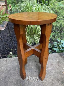 Antique Vintage Arts & Crafts Oak Plant Stand Wood Jardiniere Side Table 19H
