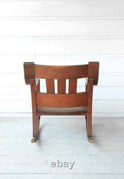 Antique Vintage Arts and Crafts Mission L & JG Stickley oak rocking chair
