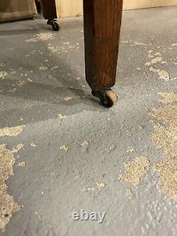 Antique craftsman/mission oak cabinet