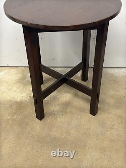 Arts & Crafts mission oak Quaint Stickley signed 24 inch round table original