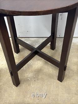 Arts & Crafts mission oak Quaint Stickley signed 24 inch round table original