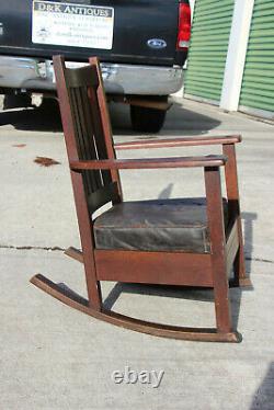 Charles Limbert Mission Oak Arts and Crafts Original Finish Rocking Chair