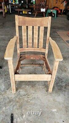 Cochran Mission Quarter Sawn Oak, Leather Chair Restored