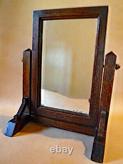 Excellent Antique Arts & Crafts Mission Oak Table Top Tilting Mirror, circa 1910