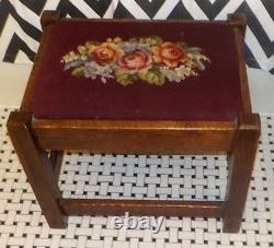 Mission Arts & Crafts Oak Footstool Bench Pink Roses Floral Needlepoint Top