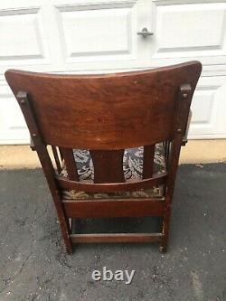 Mission style arts and crafts oak rocker and chair set