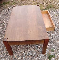 Oak Mission Coffee Table with Drawer (CT-377)