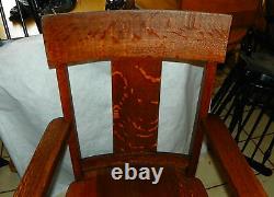 Solid Quartersawn Oak Mission Chair / Armchair (AC186)