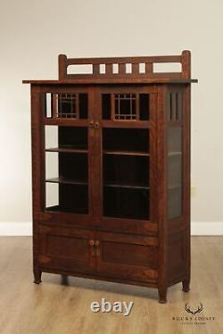 Stickley Brothers Antique Arts & Crafts Mission Oak Display China Cabinet