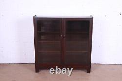 Stickley Brothers Antique Mission Oak Arts & Crafts Double Bookcase, Circa 1900