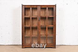 Stickley Brothers Mission Oak Arts and Crafts Bookcase, Circa 1900