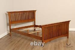 Stickley Mission Collection Oak Queen Size Spindle Bed