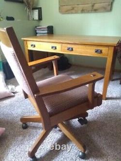 Stickley Mission Collection Oak Spindle Desk & Chair