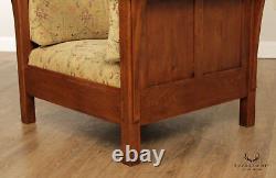 Stickley Mission Collection Pair of Oak Prairie Chairs
