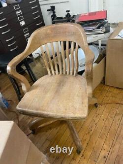 Vintage Antique Mission Bankers Library Office Swivel recline BLOND OAK Chair