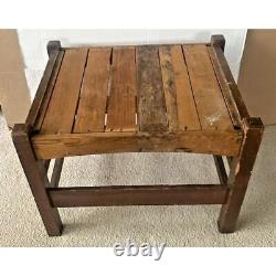 Vintage Antique Mission Oak Style Knaus Mfg Co. Slatted Footstool