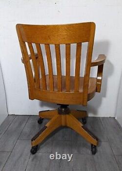 Vintage BL Marble Chair Co Mission Tiger Oak Wood Banker/Lawyer Swivel Armchair