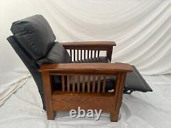 Vintage Mission Arts and Crafts Recliner Chair Prairie Spindle sides Solid Oak
