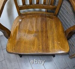 Vintage Mission Oak Wood Banker Lawyer Swivel Rolling Arm Chair Gunlocke STYLE