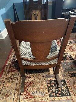 Vintage Quartersawn Oak Rocker Rocking Chair