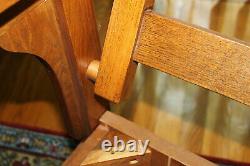 Vintage Stickley-Style Mission Oak Morris Bowed Arm Recliner Chair & Ottoman